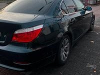 Gebraucht BMW 530 272 PS (200 kW) 2007 Grün Limousine