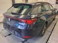 Gebraucht Seat Leon FR 150 PS (110 kW) 2023 Asphalt blau metallic (metallic) Limousine