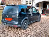Gebraucht VW Touran Cross 140 PS (102 kW) 2014 Schwarz Van / Kleinbus