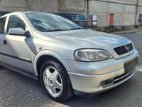 Gebraucht Opel Astra 101 PS (74 kW) 2000 Silber Limousine