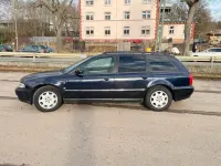 Gebraucht Audi A4 150 PS (110 kW) 1997 Blau Kombi