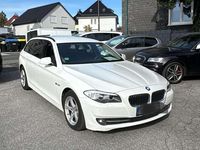 Gebraucht BMW 525 218 PS (160 kW) 2012 Alpinweiss iii Kombi