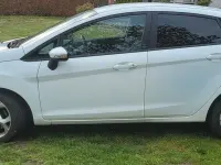 Gebraucht Ford Fiesta Champions Edition 82 PS (60 kW) 2012 Weiß Limousine