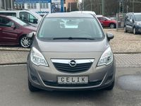 Gebraucht Opel Meriva 101 PS (74 kW) 2011 Grau Van / Kleinbus
