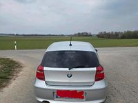 Gebraucht BMW 118 143 PS (105 kW) 2007 Silber Kleinwagen