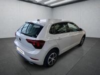 Gebraucht VW Polo 95 PS (69 kW) 2022 Grau Kleinwagen