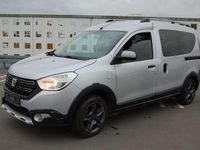 Gebraucht Dacia Dokker Stepway 116 PS (85 kW) 2017 Silber Van / Kleinbus