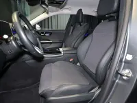 Gebraucht Mercedes C180 Avantgarde 170 PS (125 kW) 2024 Metalliclack selenitgrau Limousine