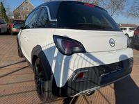 Gebraucht Opel Adam Rocks 69 PS (50 kW) 2017 Schneeweiss/summitwhite/arctic Kleinwagen