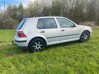 Gebraucht VW Golf IV 75 PS (55 kW) 2000 Grau Kleinwagen
