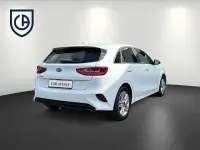 Neu Kia K4 150 PS (110 kW) 2026 Grau schwarz Limousine