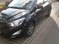 Gebraucht Hyundai i20 86 PS (63 kW) 2013 Schwarz Kleinwagen