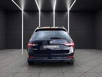 Używany Skoda Superb Style 150 KM (110 kW) 2017 Czarny Kombi