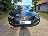 Gebraucht VW Passat Trendline 150 PS (110 kW) 2015 Schwarz Kombi