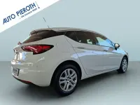 Gebraucht Opel Astra Innovation 125 PS (91 kW) 2015 Weiß Limousine