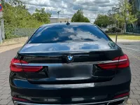 Gebraucht BMW 750 448 PS (329 kW) 2015 Schwarz Limousine