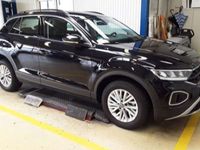 gebraucht VW T-Roc 1.0 TSI LIFE VIRTUAL SITZHZ PDC ALLWETTER