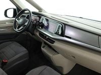 Gebraucht VW Multivan Life 177 PS (130 kW) 2025 Blau Van