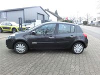 Gebraucht Renault Clio III Dynamique 75 PS (55 kW) 2011 Grau Limousine