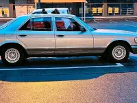Gebraucht Mercedes 380 204 PS (150 kW) 1982 Silber Limousine
