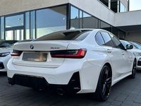 Gebraucht BMW 320 Shadowline 184 PS (135 kW) 2025 Weiß Limousine