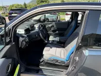 Gebraucht BMW i3 125 kW (170 PS) 2021 Blue ridge mountain mit akzent Kleinwagen