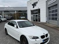 Gebraucht BMW 320 177 PS (130 kW) 2009 Weiß Coupé
