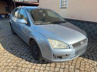 Gebraucht Ford Focus Ghia 115 PS (84 kW) 2005 Blau Limousine