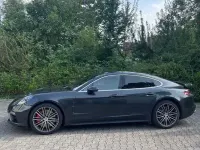 Gebraucht Porsche Panamera 549 PS (403 kW) 2016 Grau Kleinwagen
