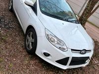 Usata Ford Focus 125 CV (91 kW) 2014 Bianco Station wagon