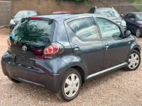 Gebraucht Toyota Aygo Cool 68 PS (50 kW) 2011 Dark grey Kleinwagen