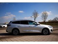 Gebraucht Ford Focus Titanium X 155 PS (114 kW) 2023 Polarsilber metallic Kombi