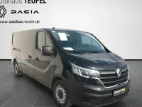 Neu Renault Trafic Komfort 131 PS (96 kW) 2025 Schwarz Van / Kleinbus