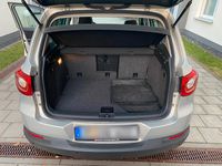 Gebraucht VW Tiguan 200 PS (147 kW) 2008 Silber SUV