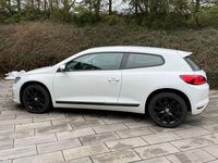 Gebraucht VW Scirocco 125 PS (91 kW) 2014 Weiß Coupé