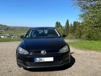 Second-hand VW Golf VII 105 CP (77 kW) 2013 Negru Berlinǎ