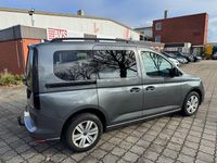 Gebraucht VW Caddy Life 122 PS (89 kW) 2022 Grau Van / Kleinbus