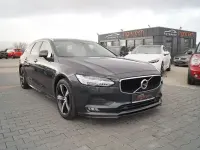 Gebraucht Volvo V90 Momentum 235 PS (172 kW) 2018 Grau Kombi