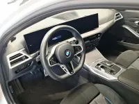 Gebraucht BMW 318 M Sport 156 PS (114 kW) 2025 Weiß Kombi