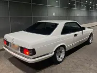 Gebraucht Mercedes 500 211 PS (155 kW) 1983 Weiß Coupé