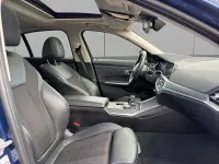 Gebraucht BMW 330 Sport Line 286 PS (210 kW) 2021 Blau Limousine