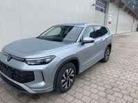 Gebraucht VW Tayron 150 PS (110 kW) 2025 Silber SUV