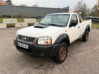Gebraucht Nissan Navara 133 PS (97 kW) 2011 Weiß Abholung