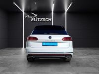 Gebraucht VW Touareg Elegance 286 PS (210 kW) 2023 Weiß SUV