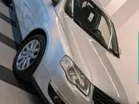Second-hand VW Passat 95 CP (69 kW) 2008 Argintiu Berlinǎ