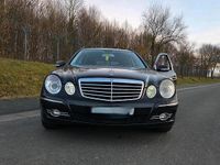 Usata Mercedes E200 184 CV (135 kW) 2007 Nero Station wagon