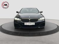 Gebraucht BMW 550 530 PS (389 kW) 2022 Carbonschwarz Limousine