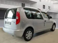Gebraucht Skoda Roomster Active 86 PS (63 kW) 2011 Silber Van / Kleinbus