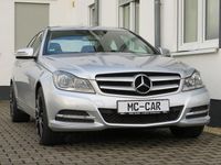 Gebraucht Mercedes C180 156 PS (114 kW) 2012 Silber Coupé