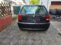 Gebraucht VW Polo 60 PS (44 kW) 1998 Schwarz Kleinwagen